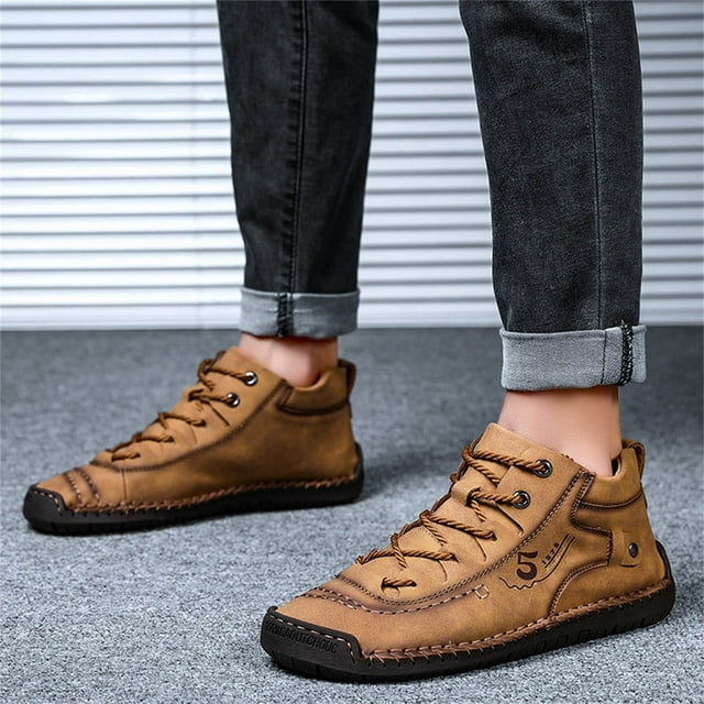 【Short in Size! Clearance Sale!】Fashion Men's Leather Casual Shoes